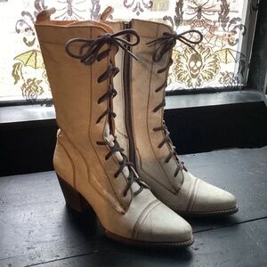 LEATHER VICTORIAN DISTRESSED BOOTS 9 + WIDE -  COTTAGECORE